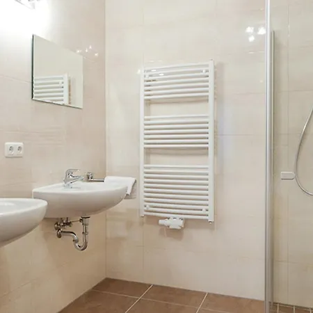 Ferienwohnung, Ostseebad Sellin, Ruegen Apartman *